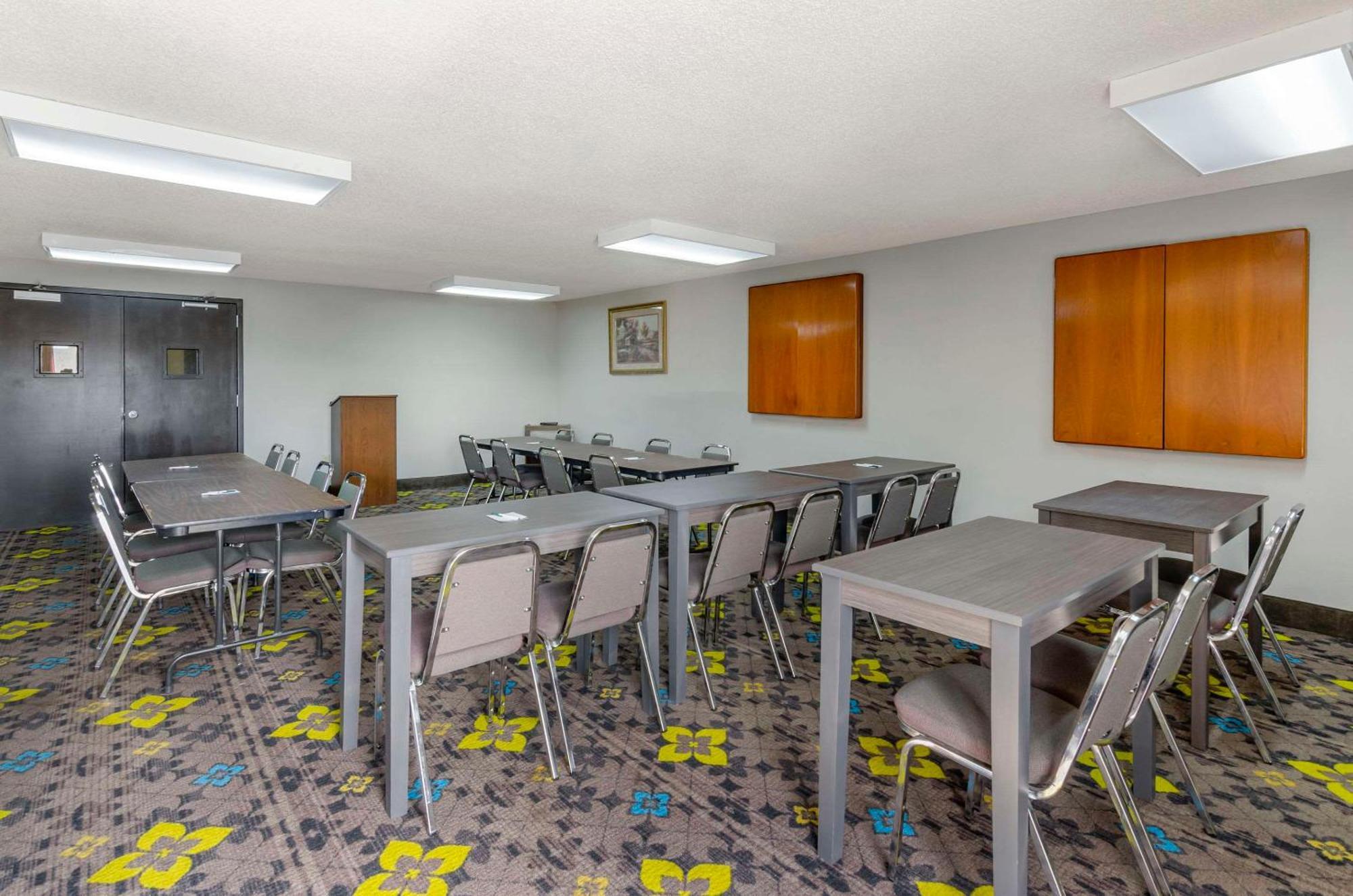 Quality Inn Hillsville Exterior foto